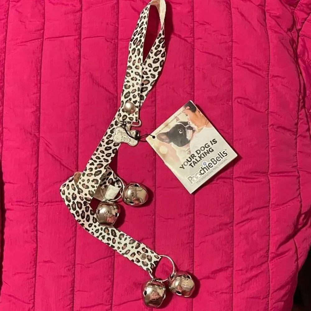 NWT LEOPARD PRINT POOCHIE BELLS ~ DOGGIE POTTIE DOORBELL TRAINING FOR PUPS DOGS